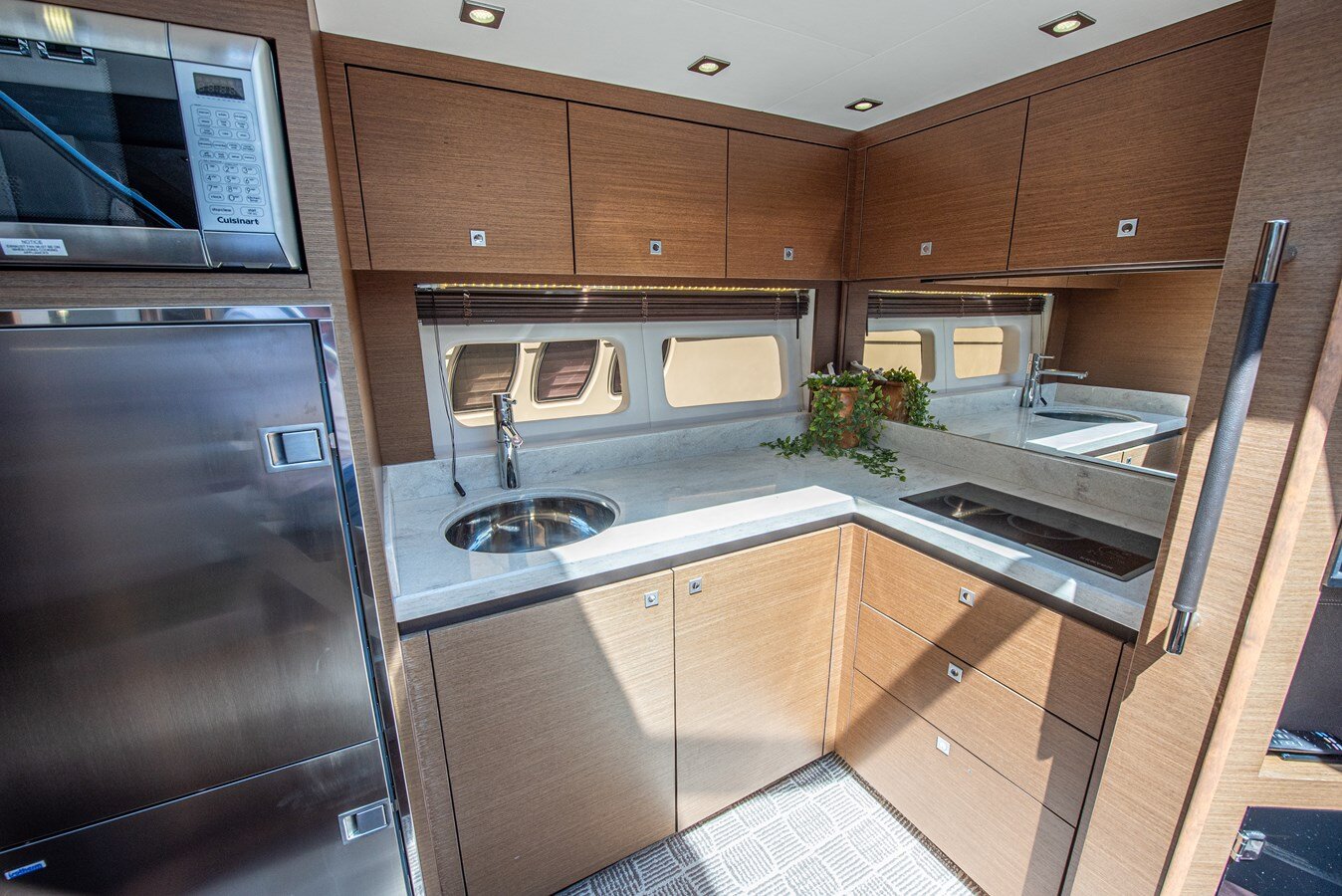 2014-sea-ray-51-937be1