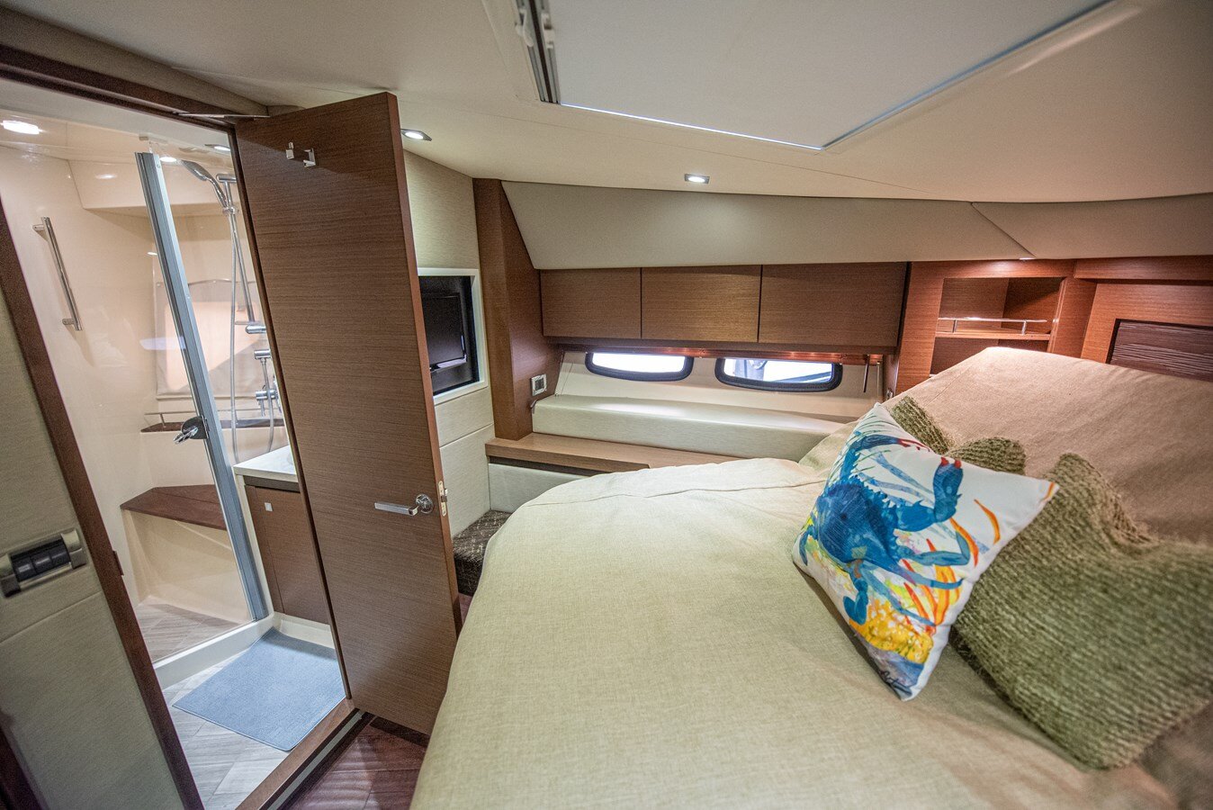 2014-sea-ray-51-937be1