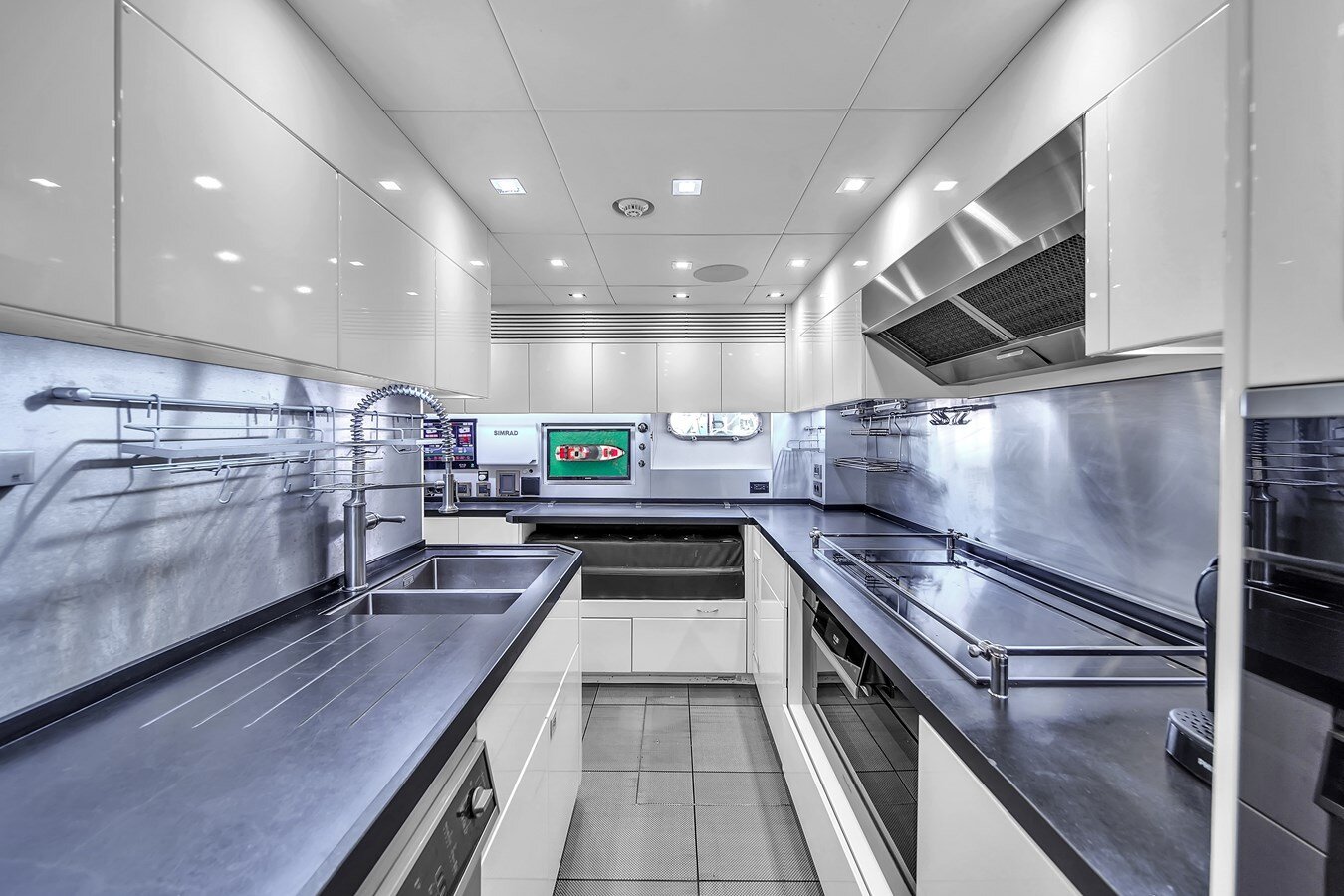 2014-sunseeker-101-1760e4