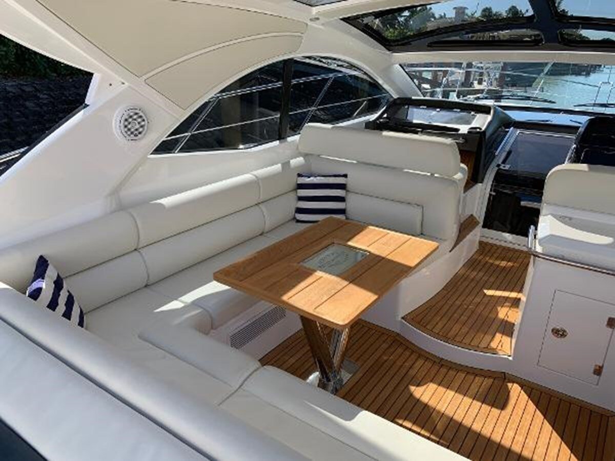 2014-sunseeker-48-3bbdf1