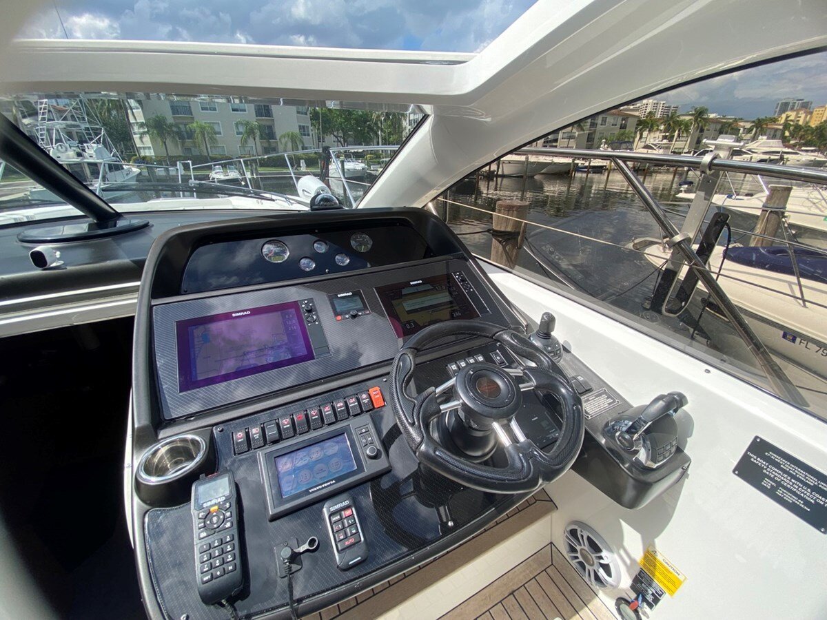 2014-sunseeker-48-072f0a