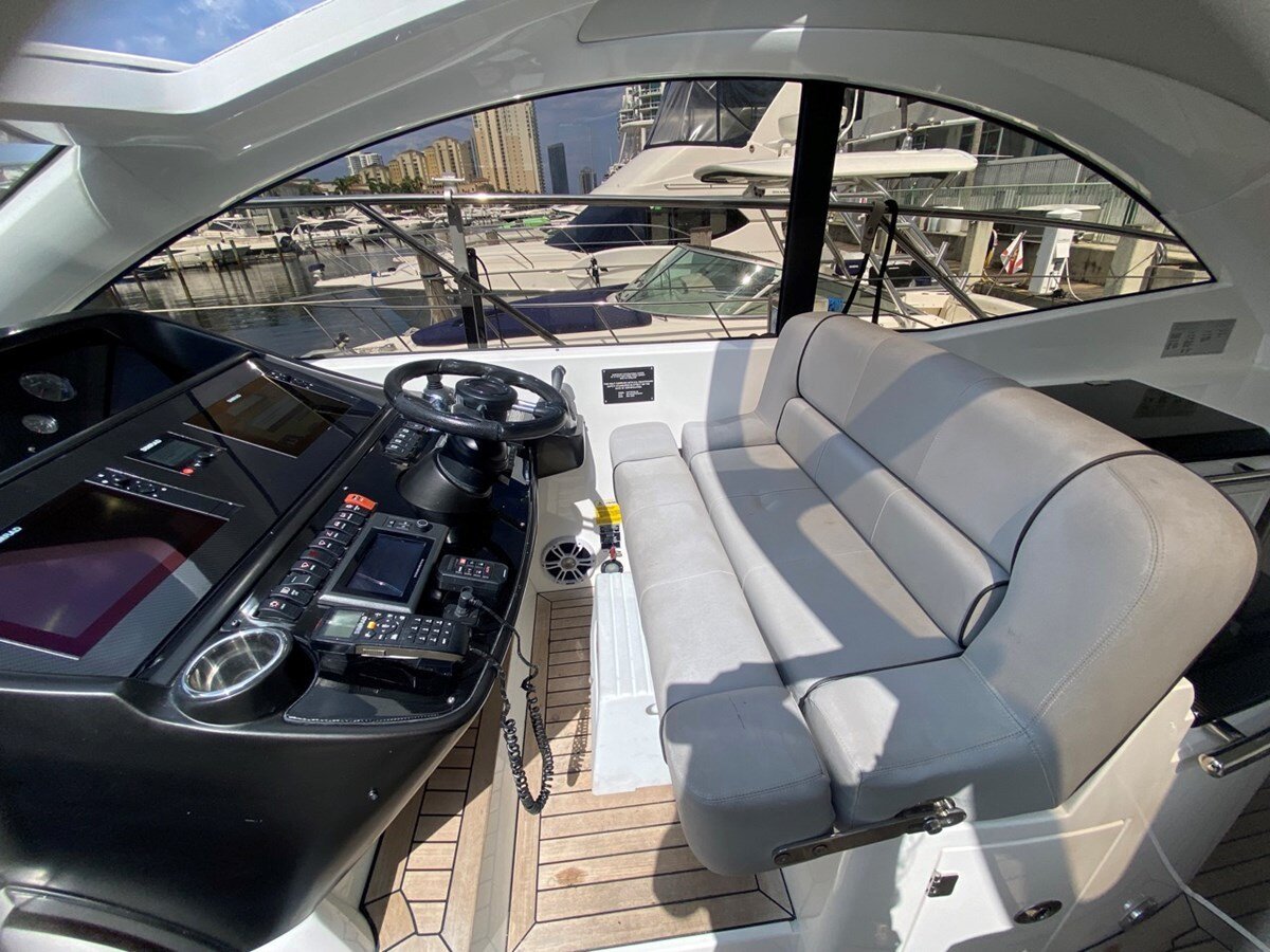 2014-sunseeker-48-072f0a