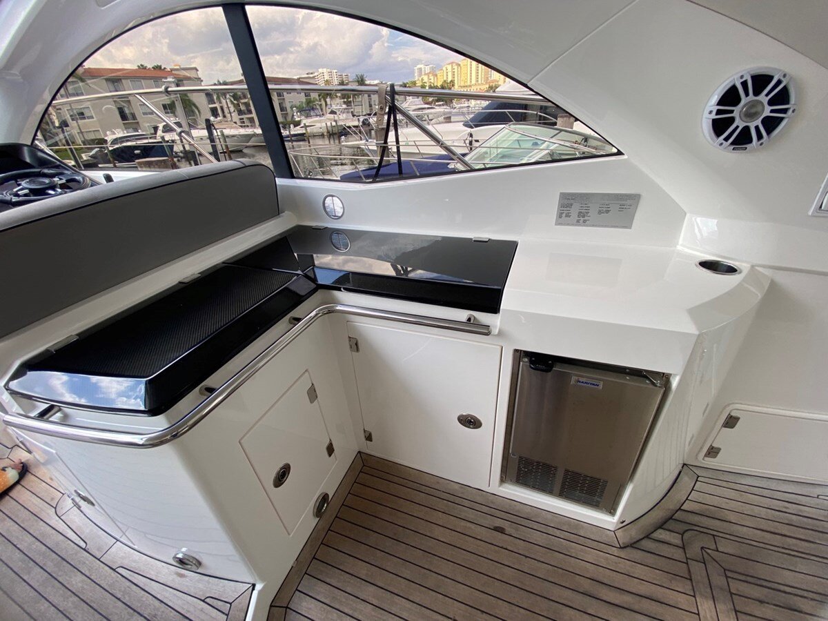 2014-sunseeker-48-072f0a