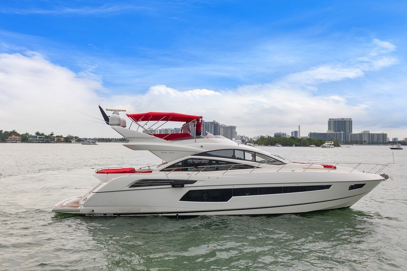 2014-sunseeker-68-a733e5