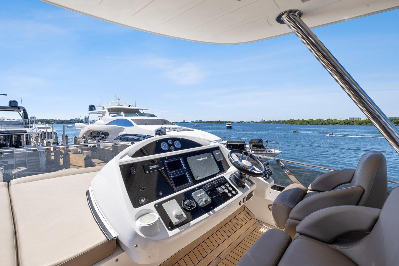 2014-sunseeker-73-65a8ac