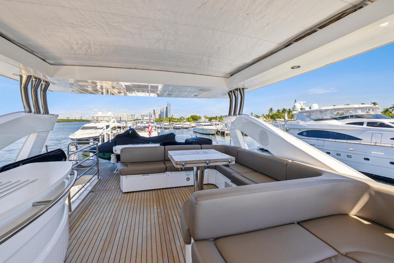 2014-sunseeker-73-65a8ac