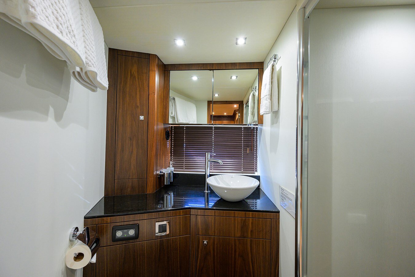 2014-sunseeker-73-478e8e