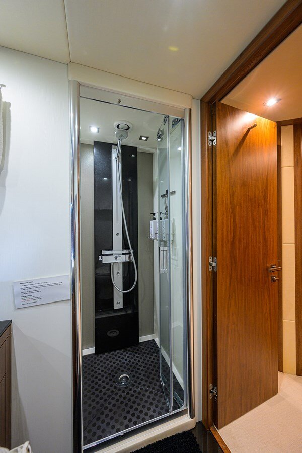 2014-sunseeker-73-478e8e