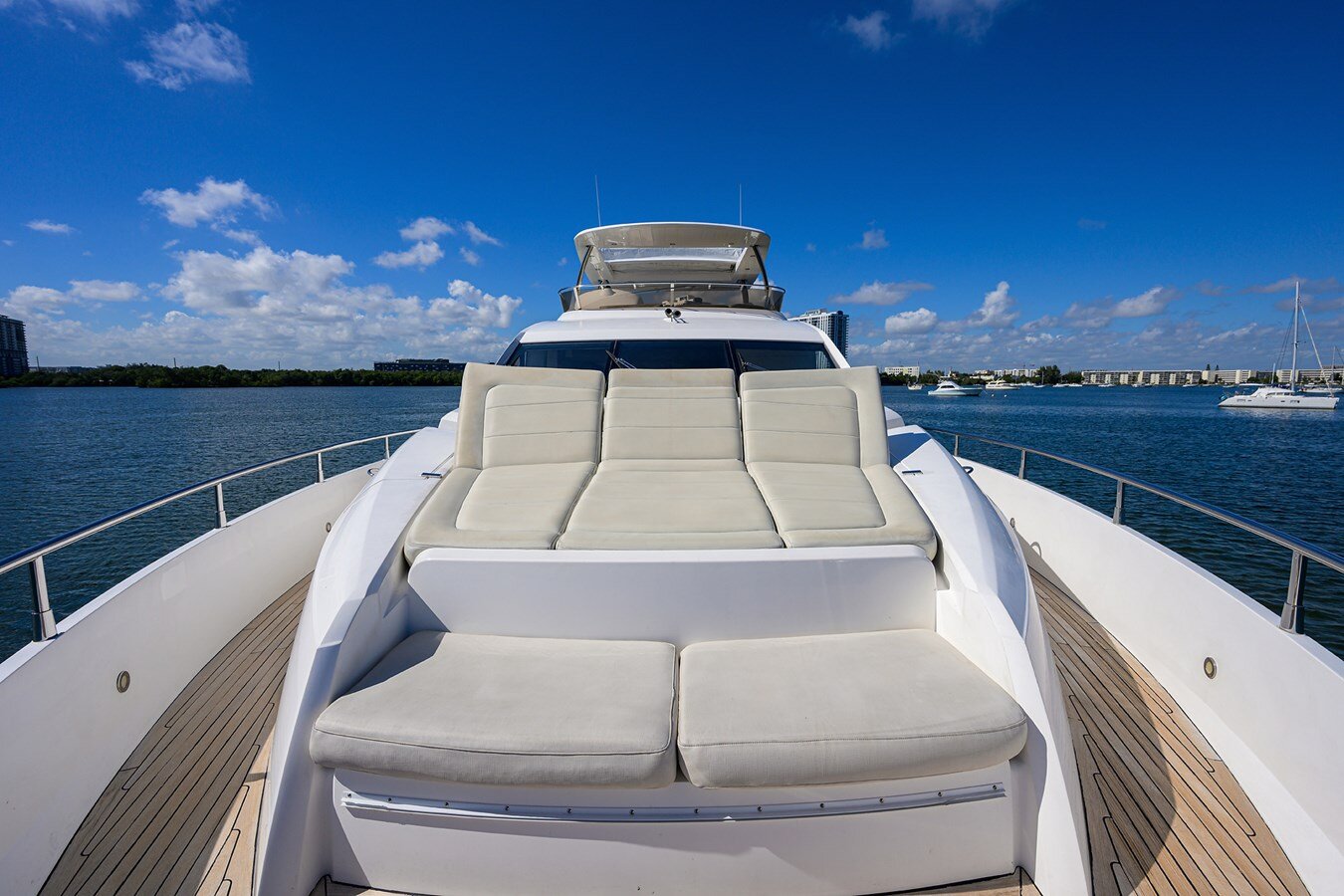 2014-sunseeker-73-478e8e