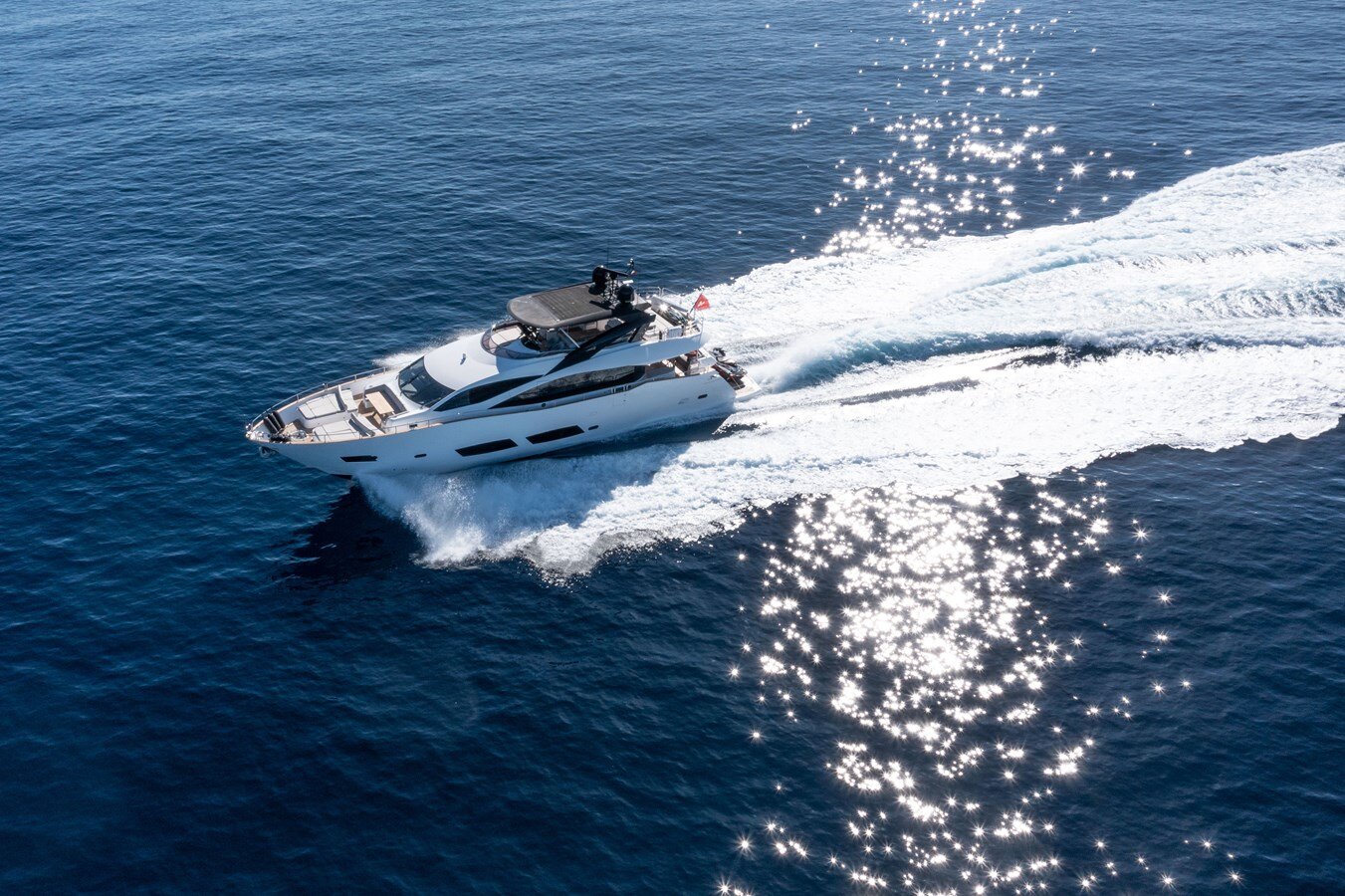 2014-sunseeker-91-11-c08e9e