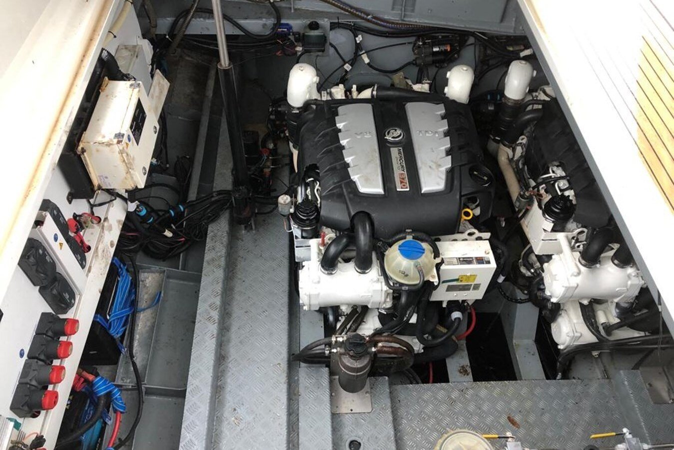 2014-vanquish-boats-44-2-e3924b