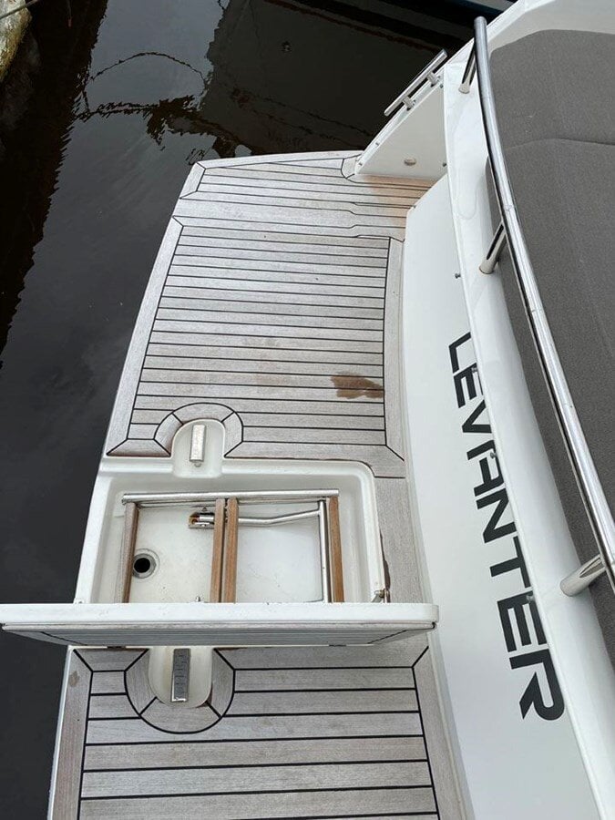 2014-windy-boats-39-4-e7b2d5