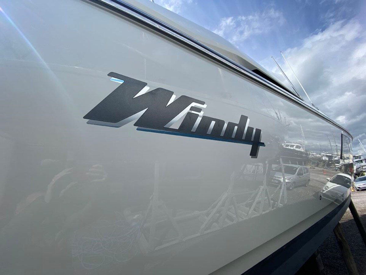 2014-windy-boats-39-4-e7b2d5