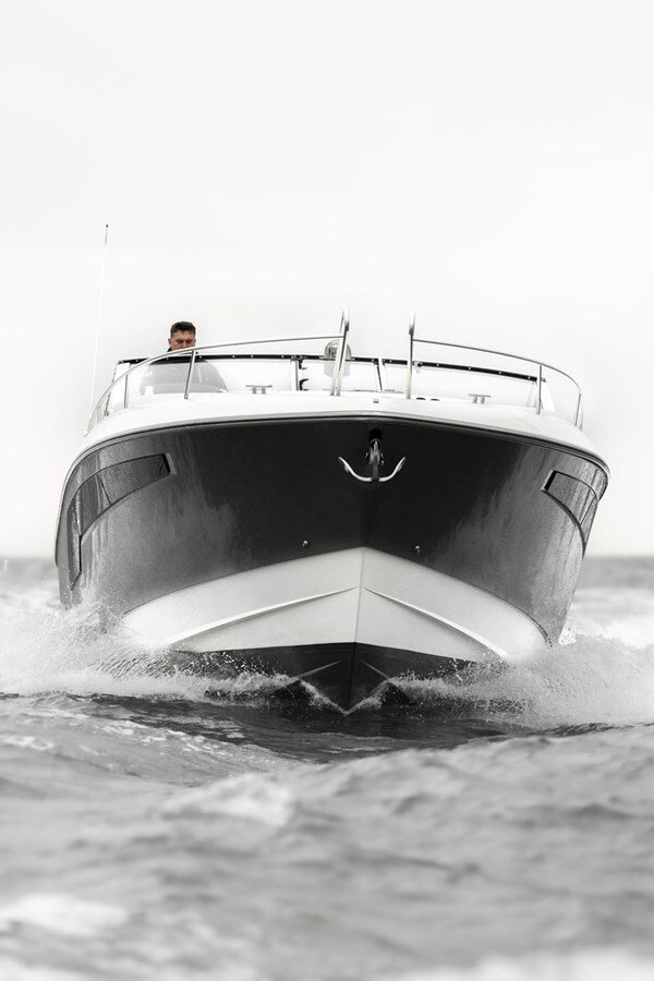 2014-windy-boats-39-dcc419