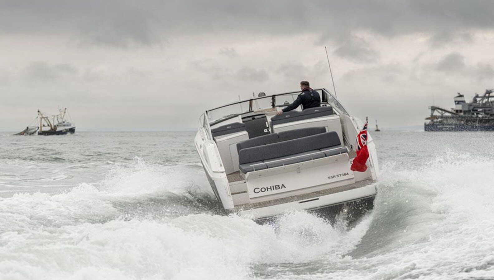 2014-windy-boats-39-dcc419