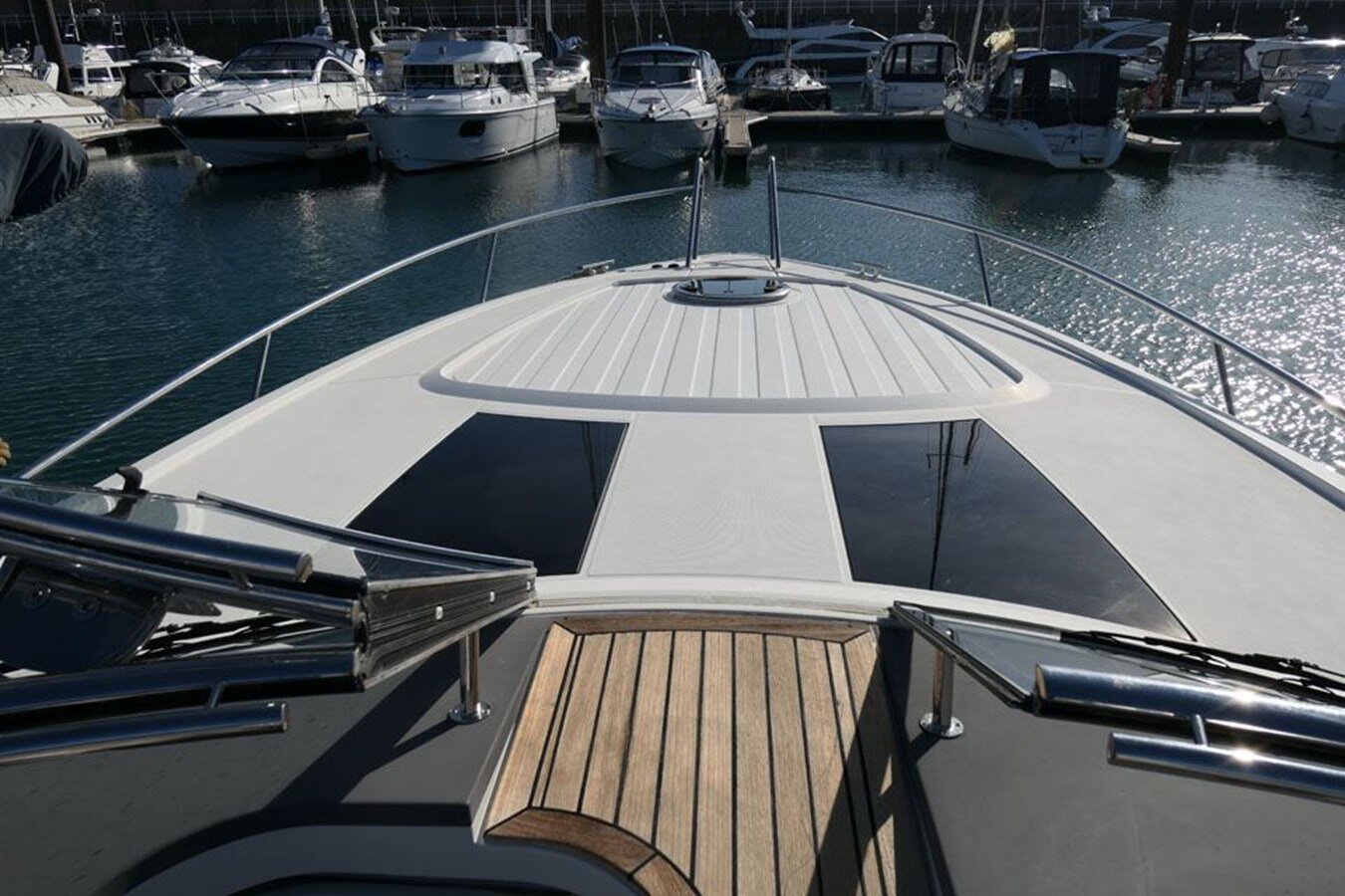 2014-windy-boats-39-dcc419