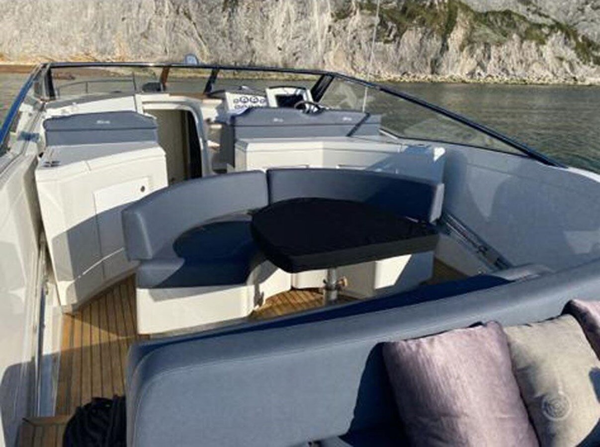 2014-windy-boats-39-dcc419