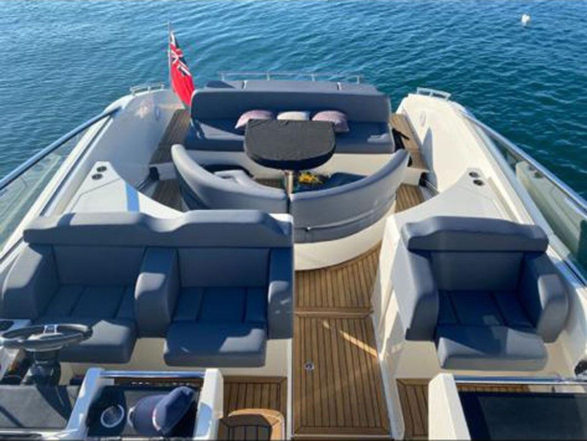 2014-windy-boats-39-dcc419