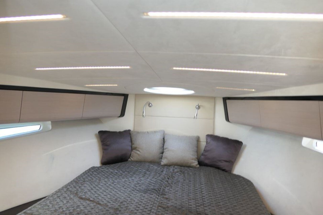 2014-windy-boats-39-dcc419