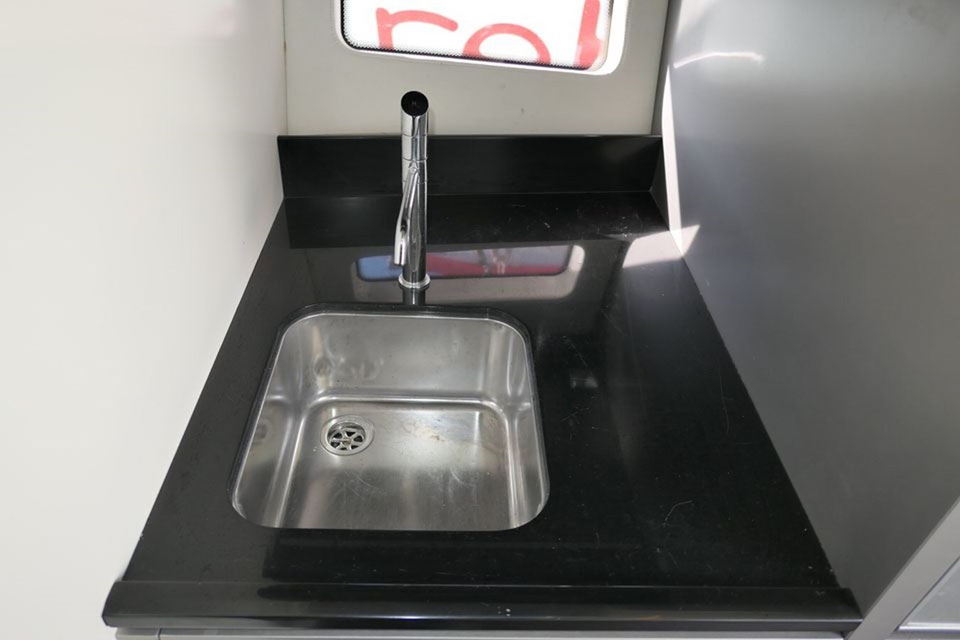 2014-windy-boats-39-dcc419