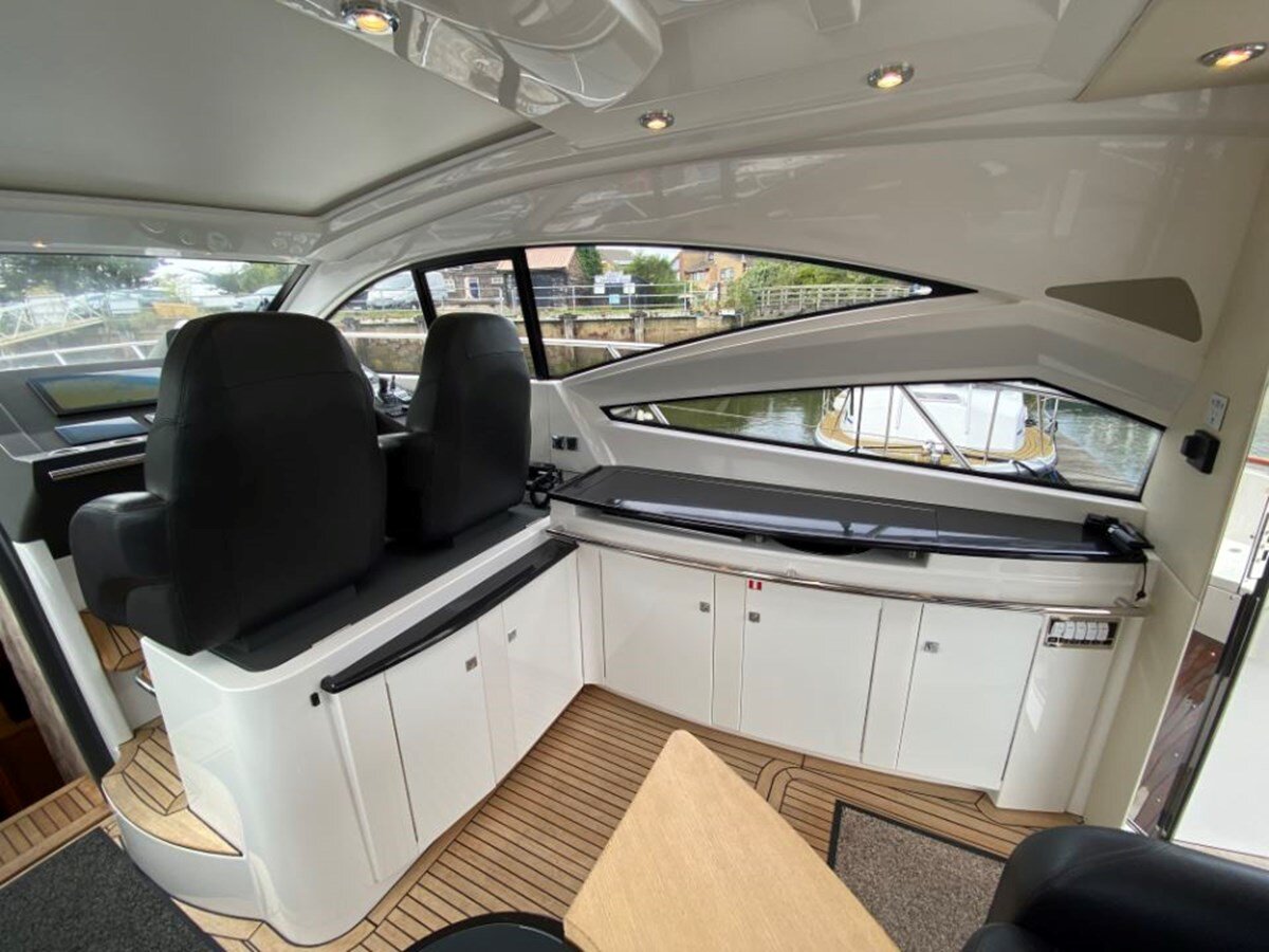 2014-windy-boats-47-7-3490be