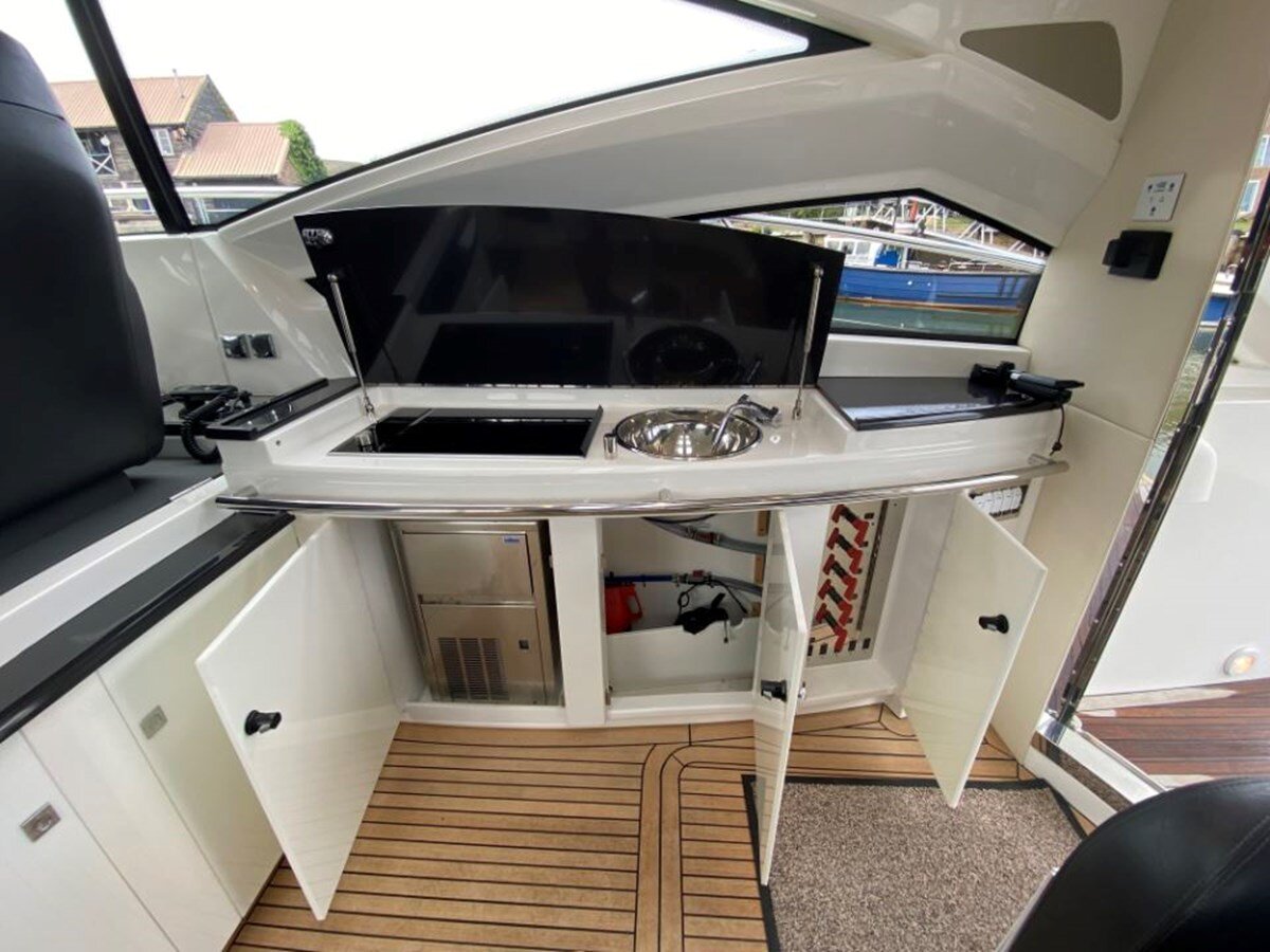 2014-windy-boats-47-7-3490be