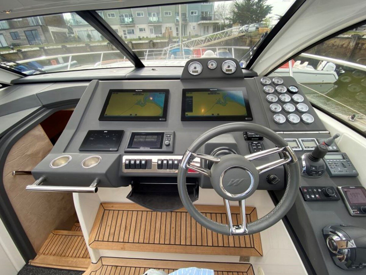 2014-windy-boats-47-7-3490be