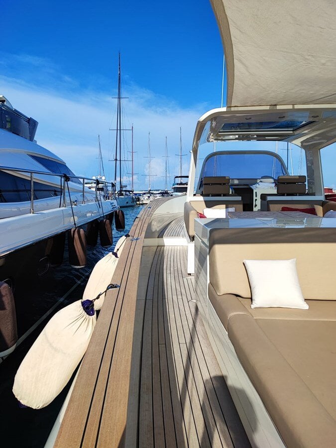 2015-alen-yacht-55-2-b5282b