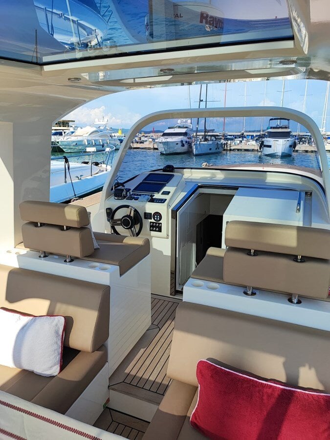 2015-alen-yacht-55-2-b5282b