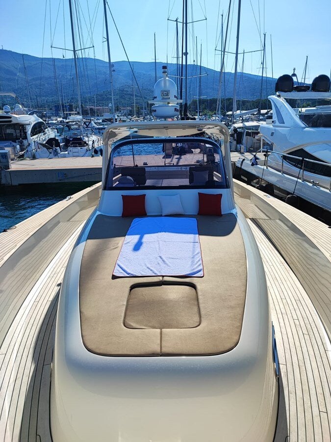 2015-alen-yacht-55-2-b5282b