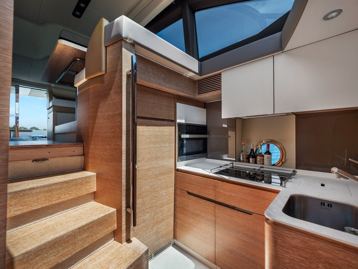 2015 AZIMUT YACHTS 50'