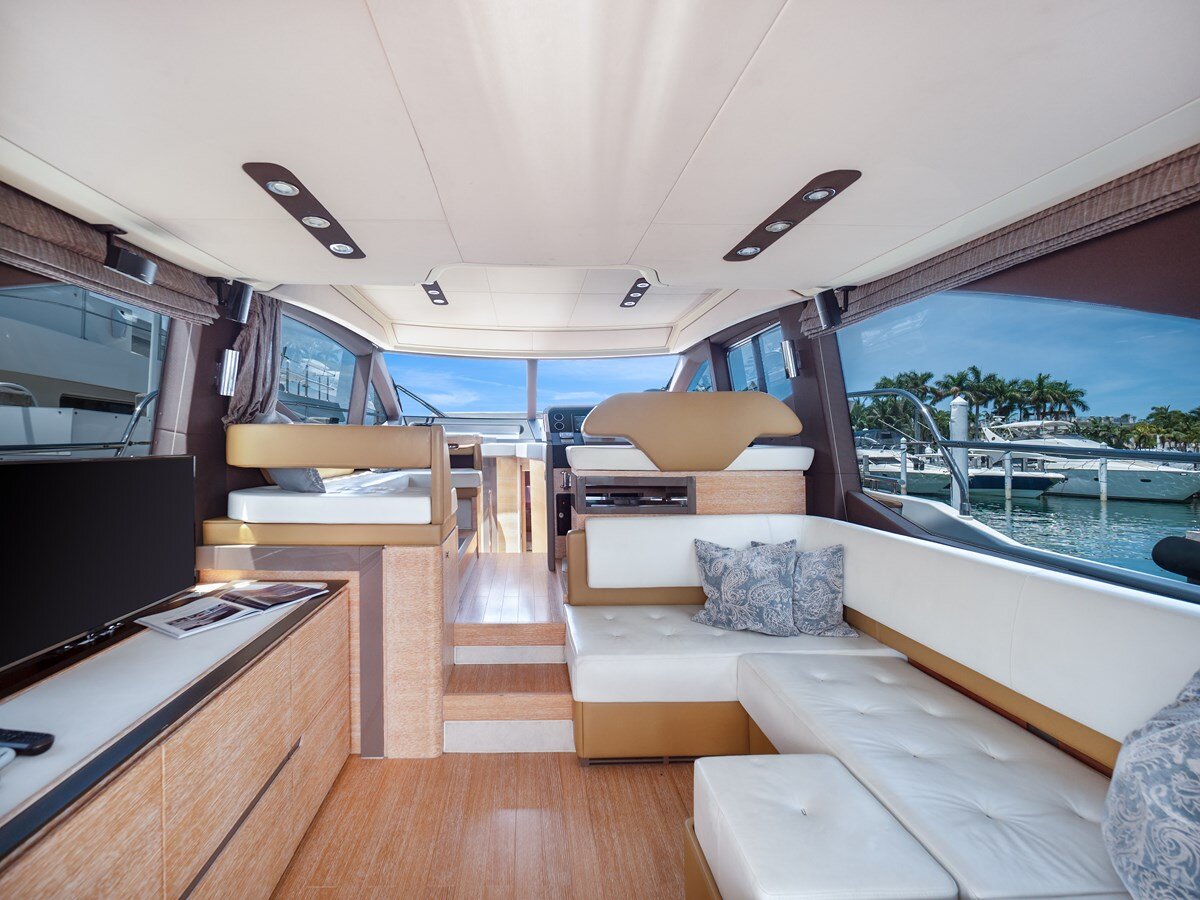 2015 AZIMUT YACHTS 50'