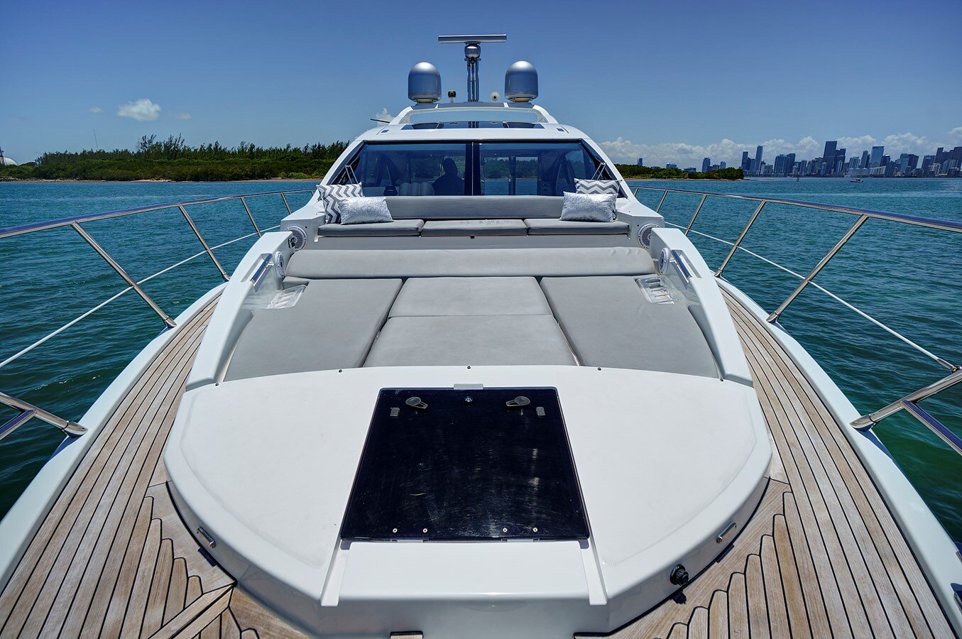 2015-azimut-yachts-54-5-a39492