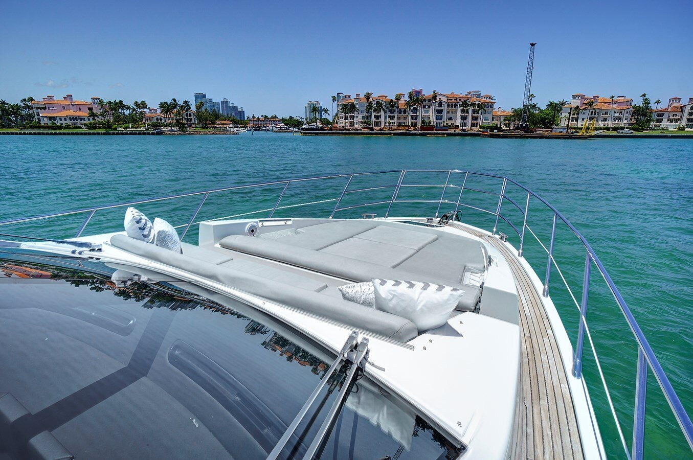 2015-azimut-yachts-54-5-a39492