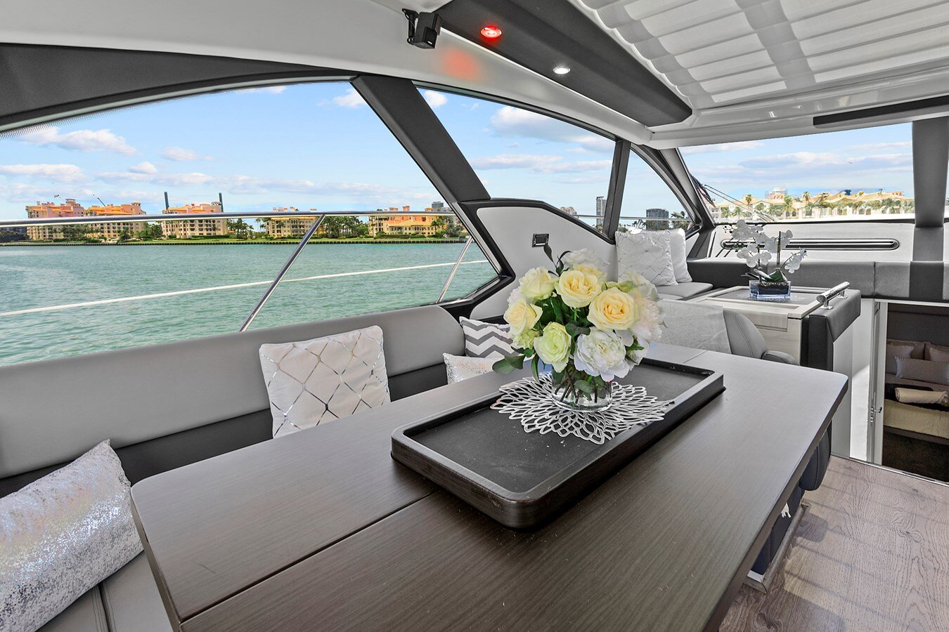 2015-azimut-yachts-54-5-a39492