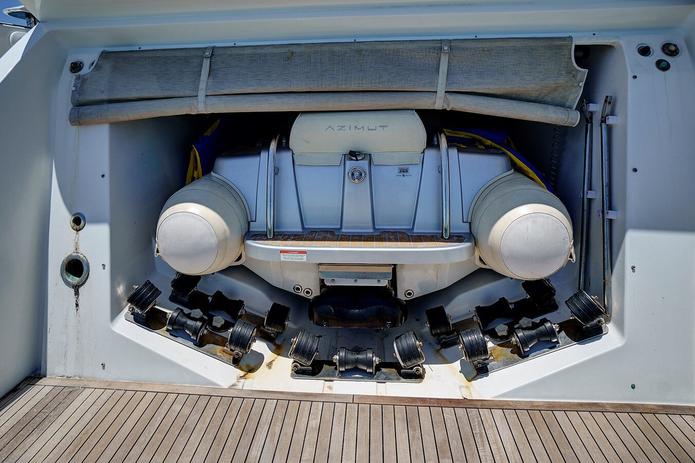 2015-azimut-yachts-54-5-a39492