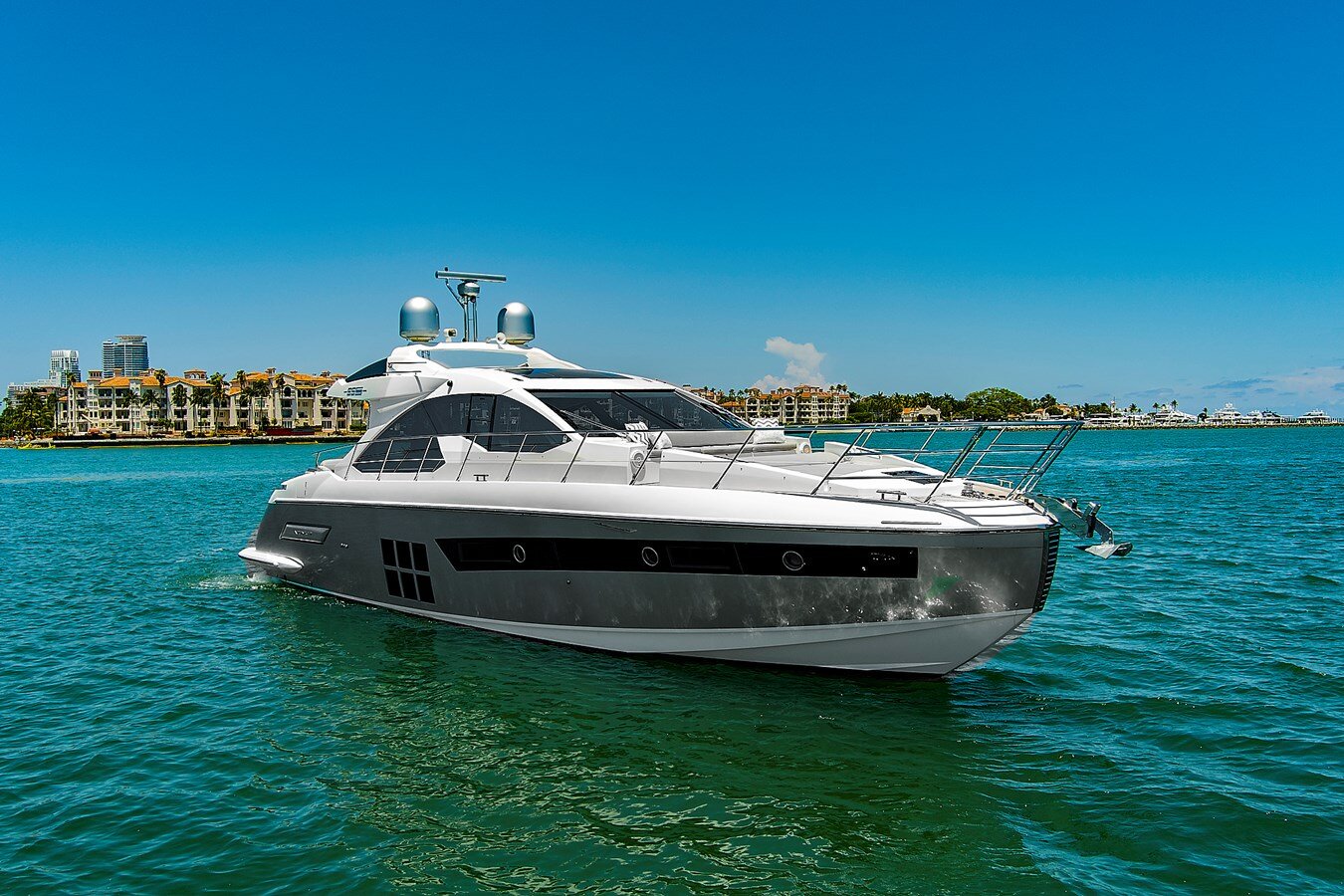 2015-azimut-yachts-54-5-a39492