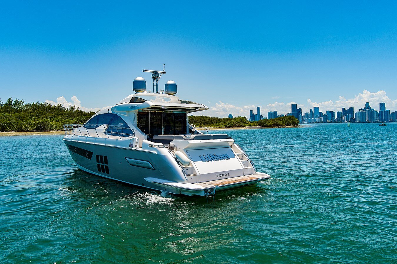 2015-azimut-yachts-54-5-a39492