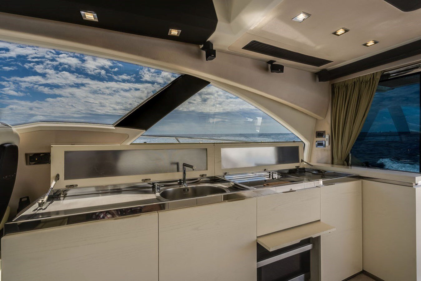 2015-azimut-yachts-55-852286