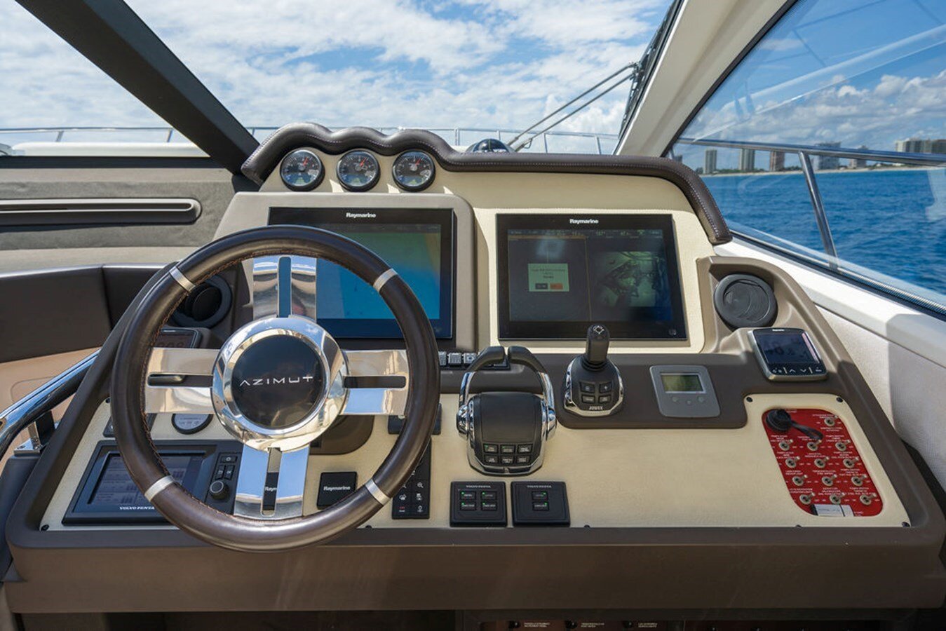 2015-azimut-yachts-55-852286