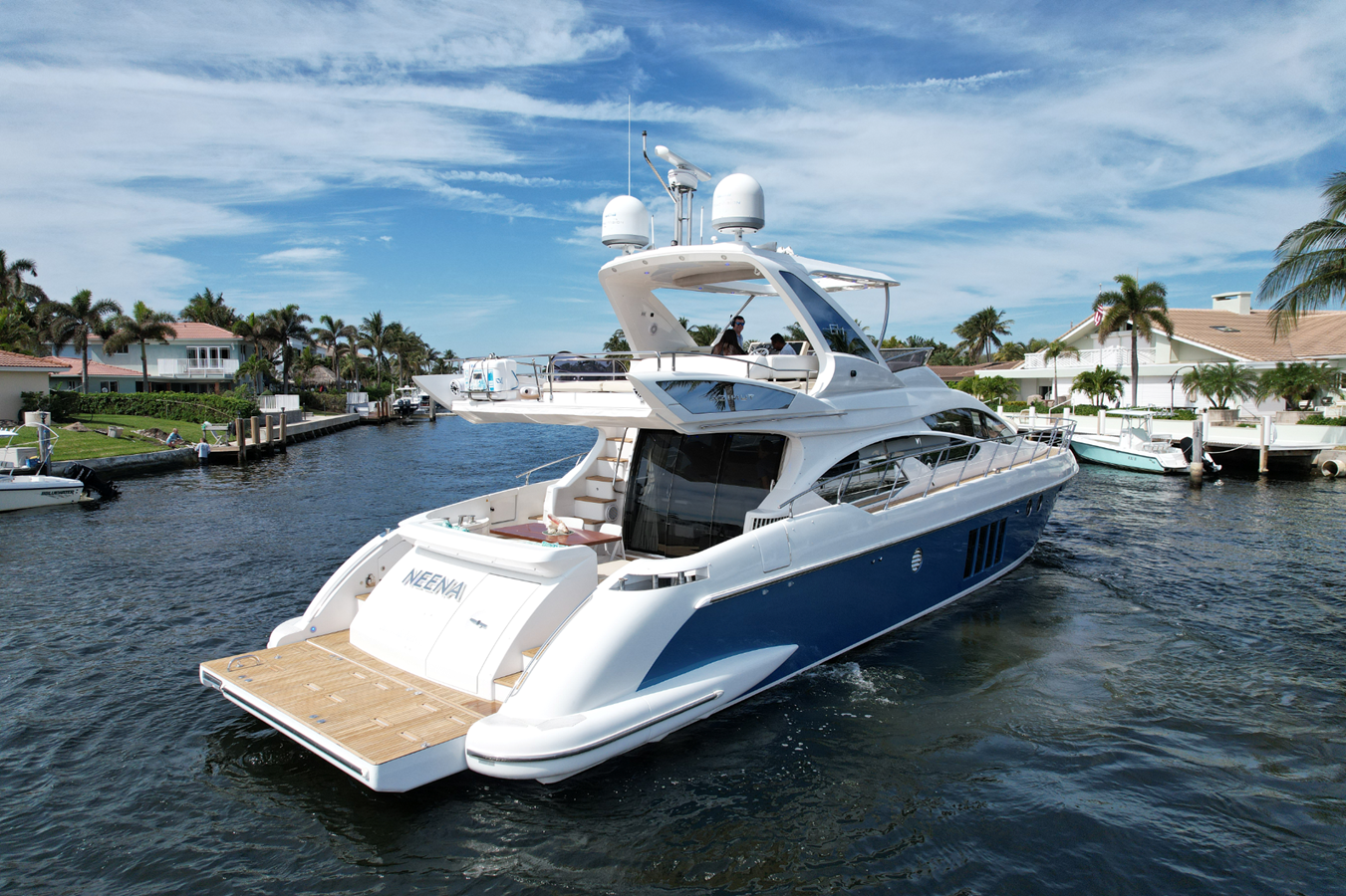 2015-azimut-yachts-64-697f47