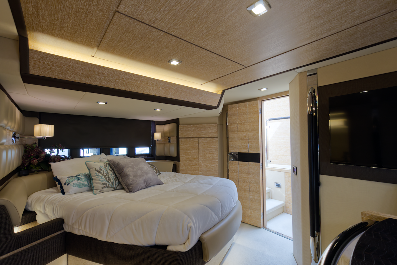 2015-azimut-yachts-64-697f47