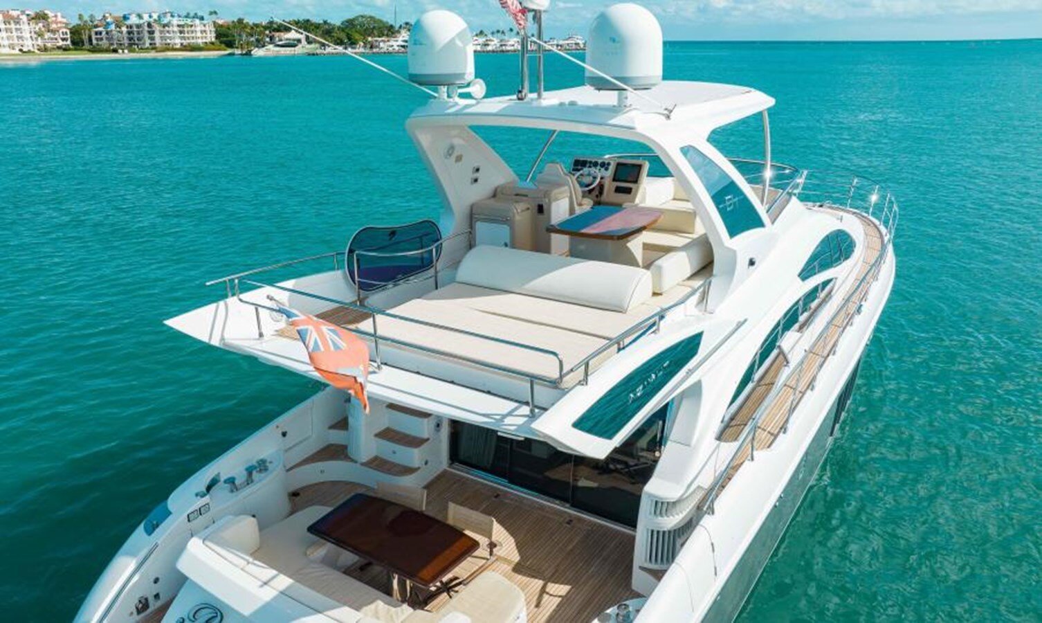 2015-azimut-yachts-64-edc281