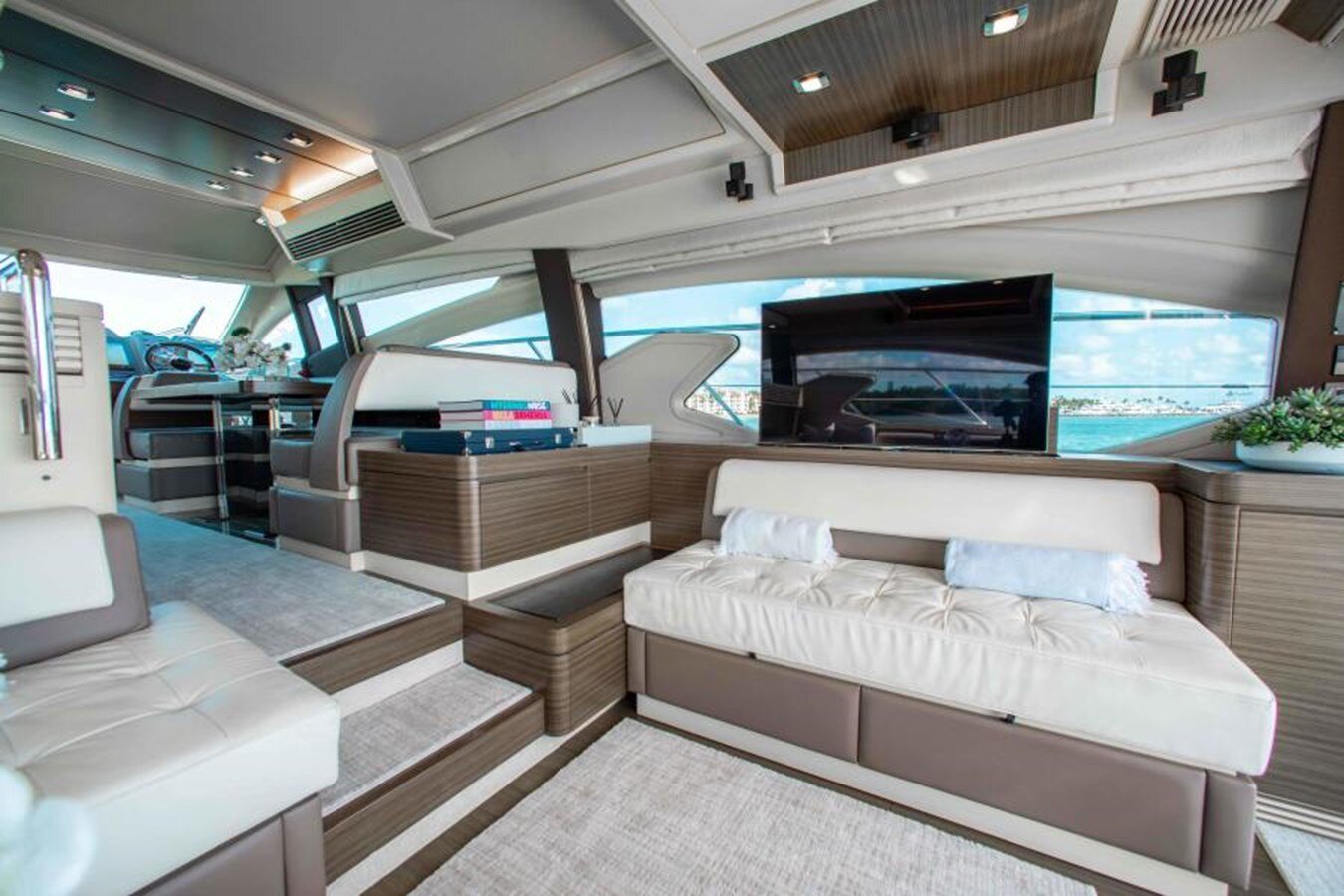 2015-azimut-yachts-64-edc281