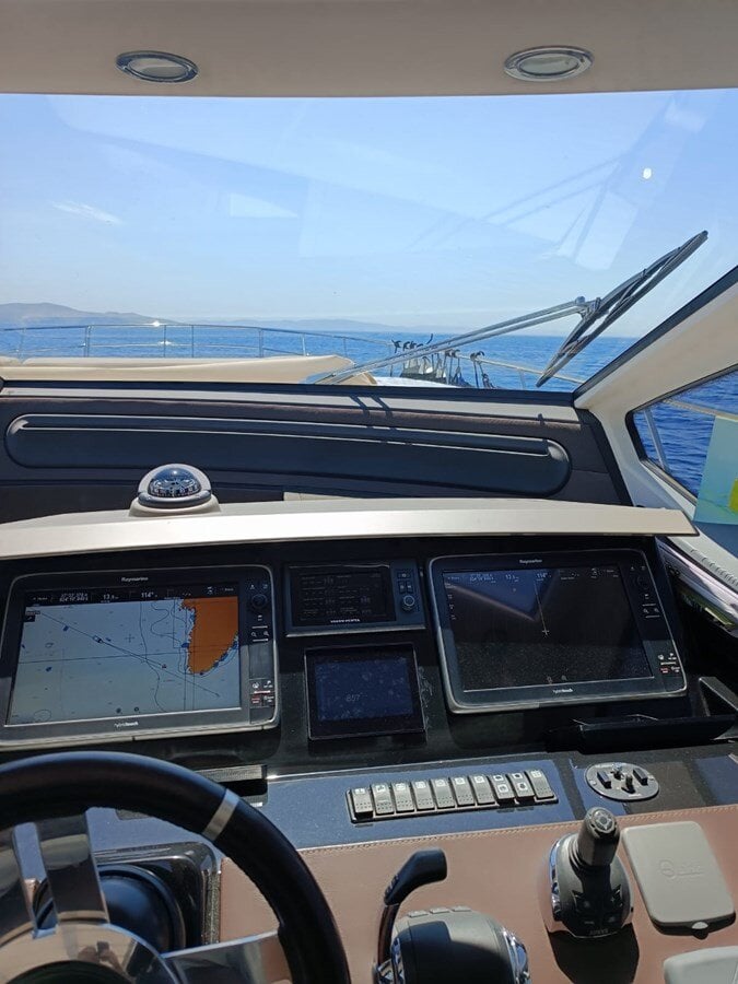 2015-azimut-yachts-77-6-75286c