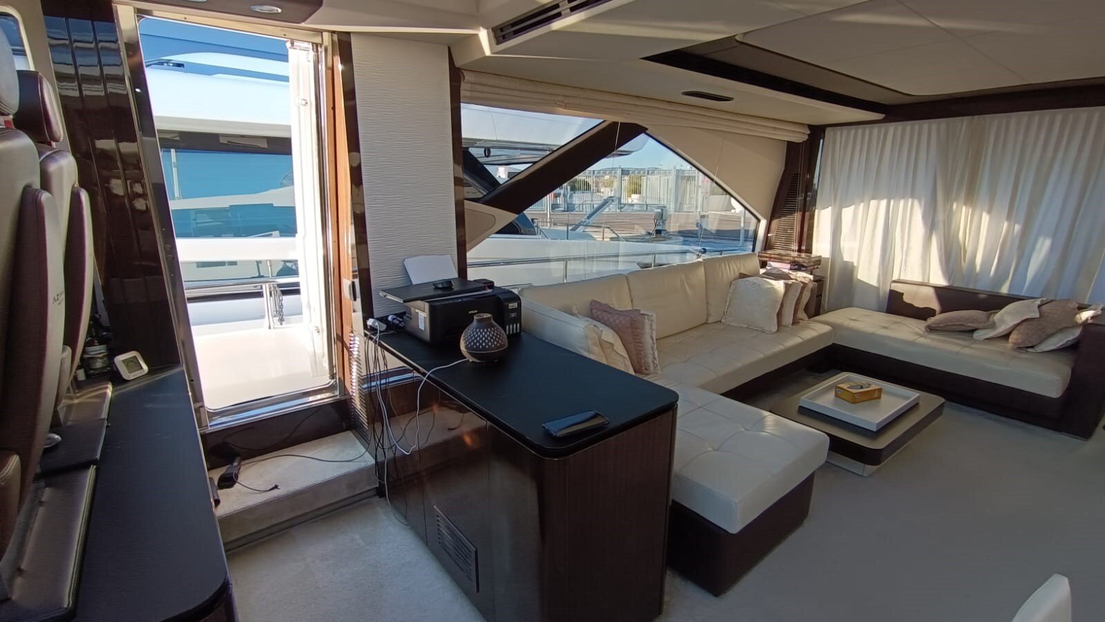 2015-azimut-yachts-77-6-75286c