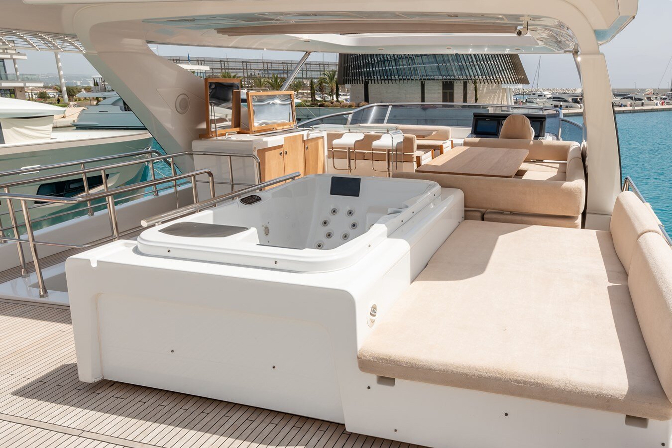 2015-azimut-yachts-80-ac0703