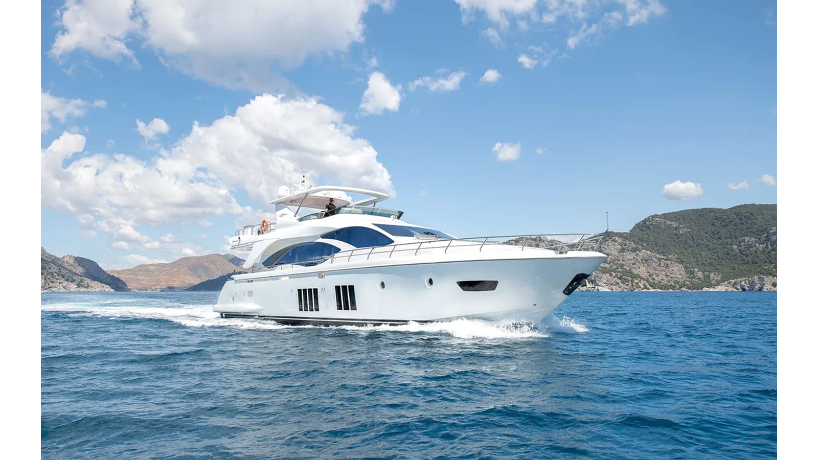 2015-azimut-yachts-84-4-e729b0