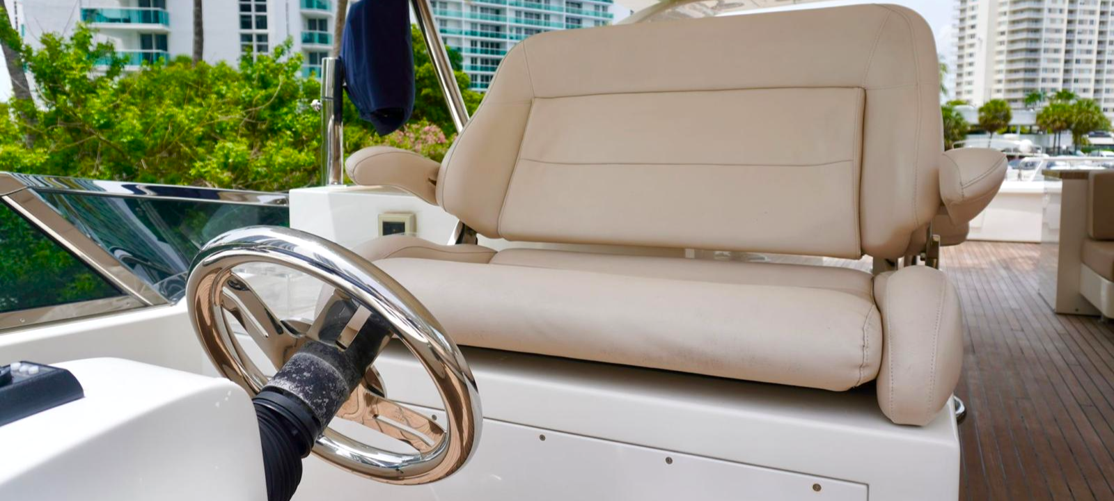 2015-azimut-yachts-84-e3183a