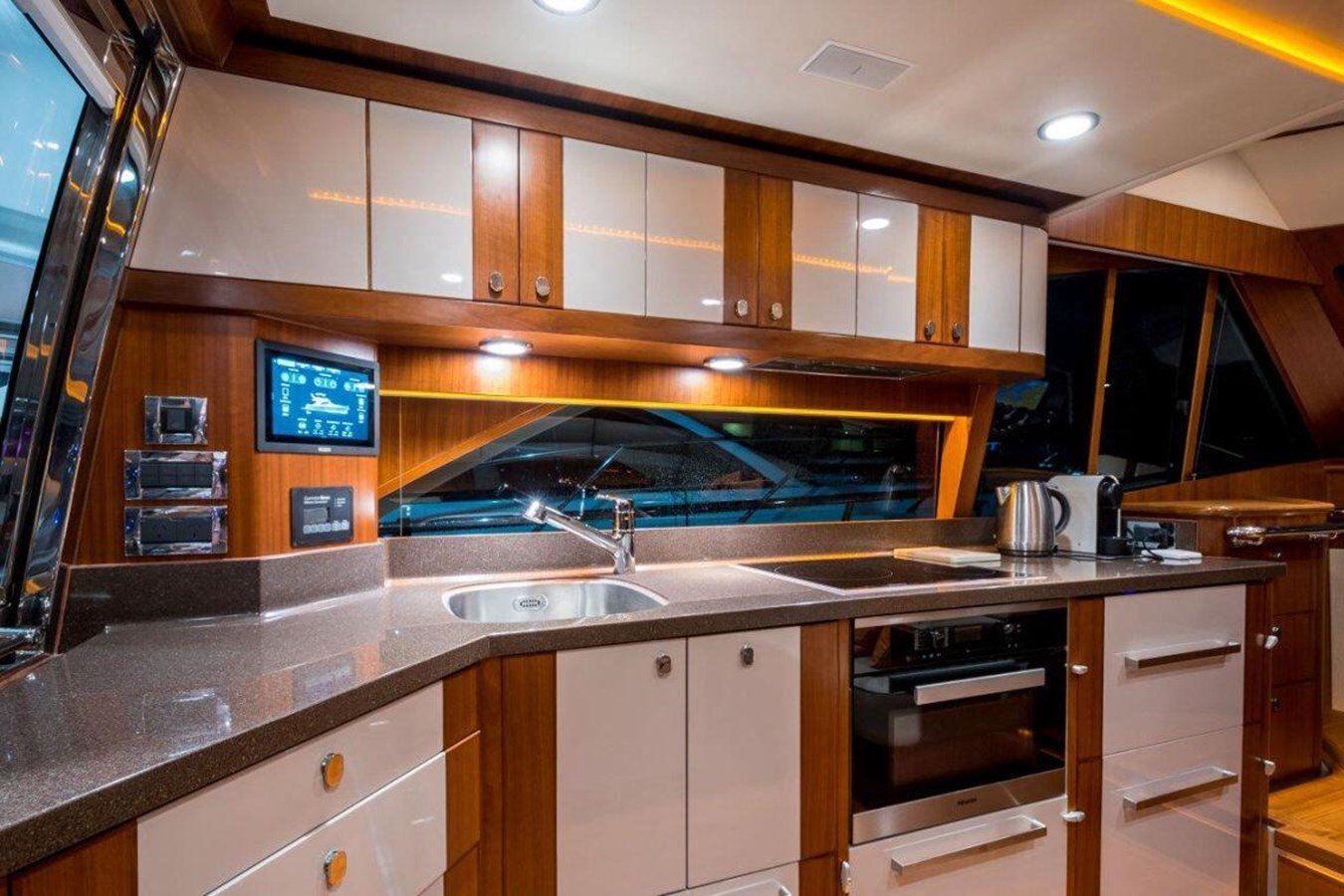 2015-belize-motoryacht-54-792a3b